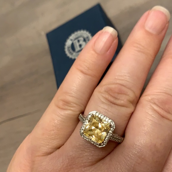 Bradford exchange canary princess halo ring - Picture 2 of 12